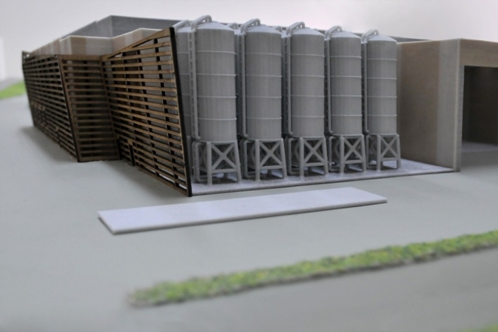Plastico architettonico capannone industriale